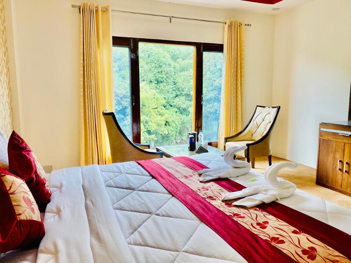 Royal Green Mashobra - Mountain And Valley View Rooms Shimla Ngoại thất bức ảnh